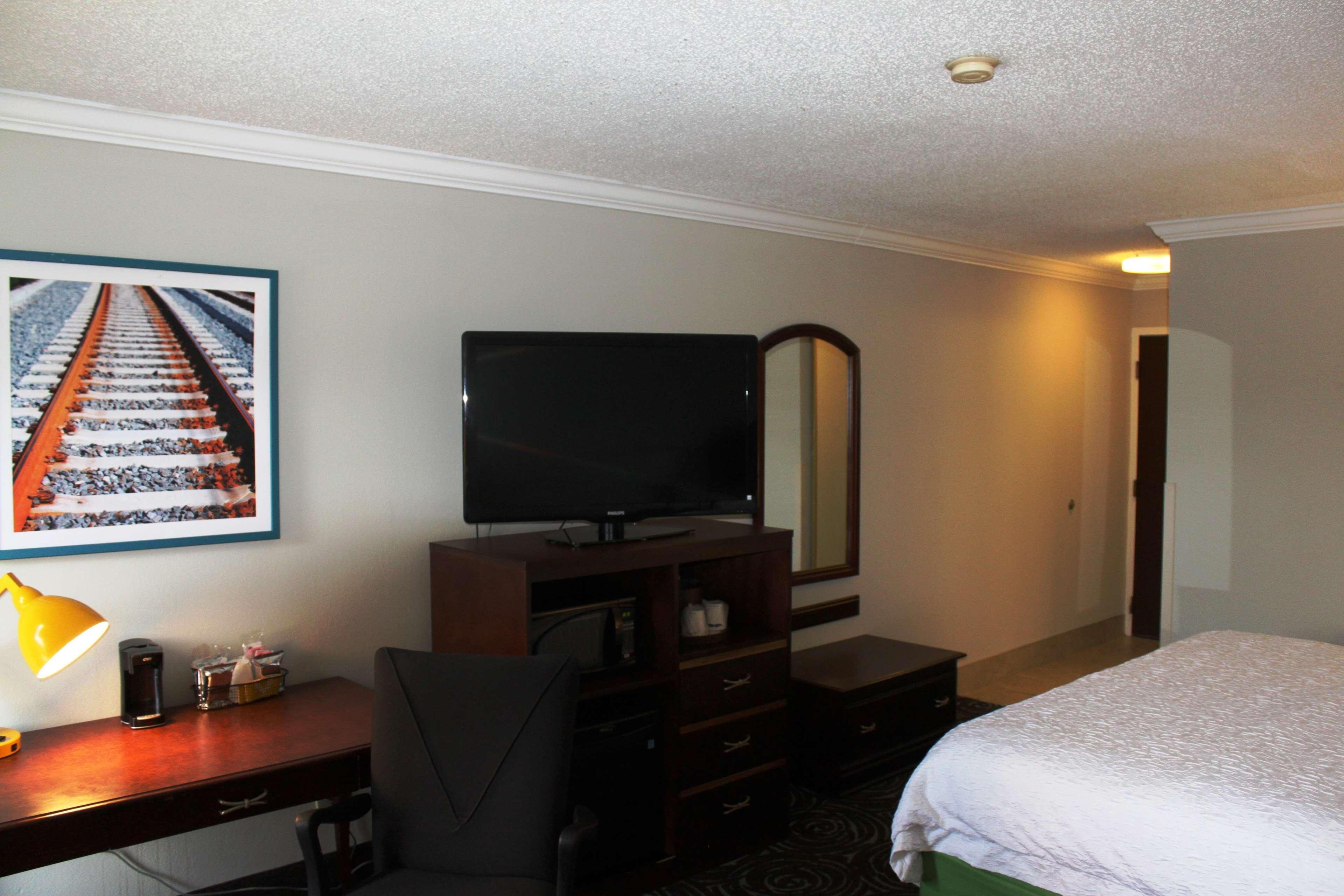 Hampton Inn Perry Exterior photo