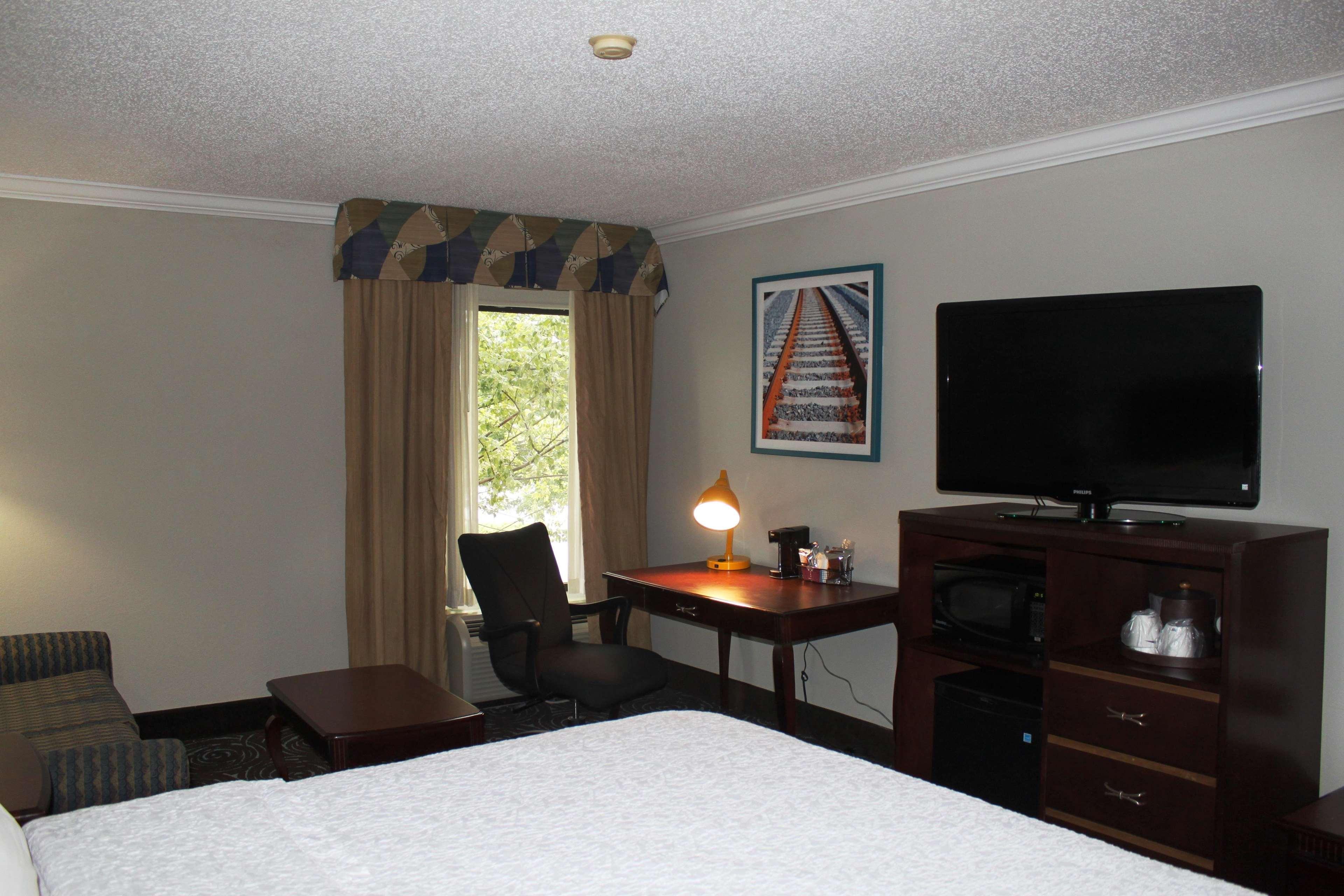 Hampton Inn Perry Exterior photo