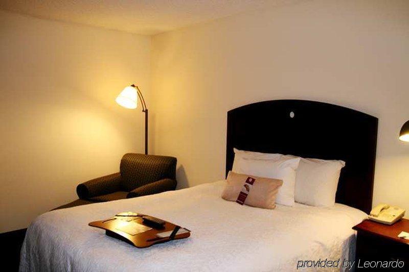 Hampton Inn Perry Room photo